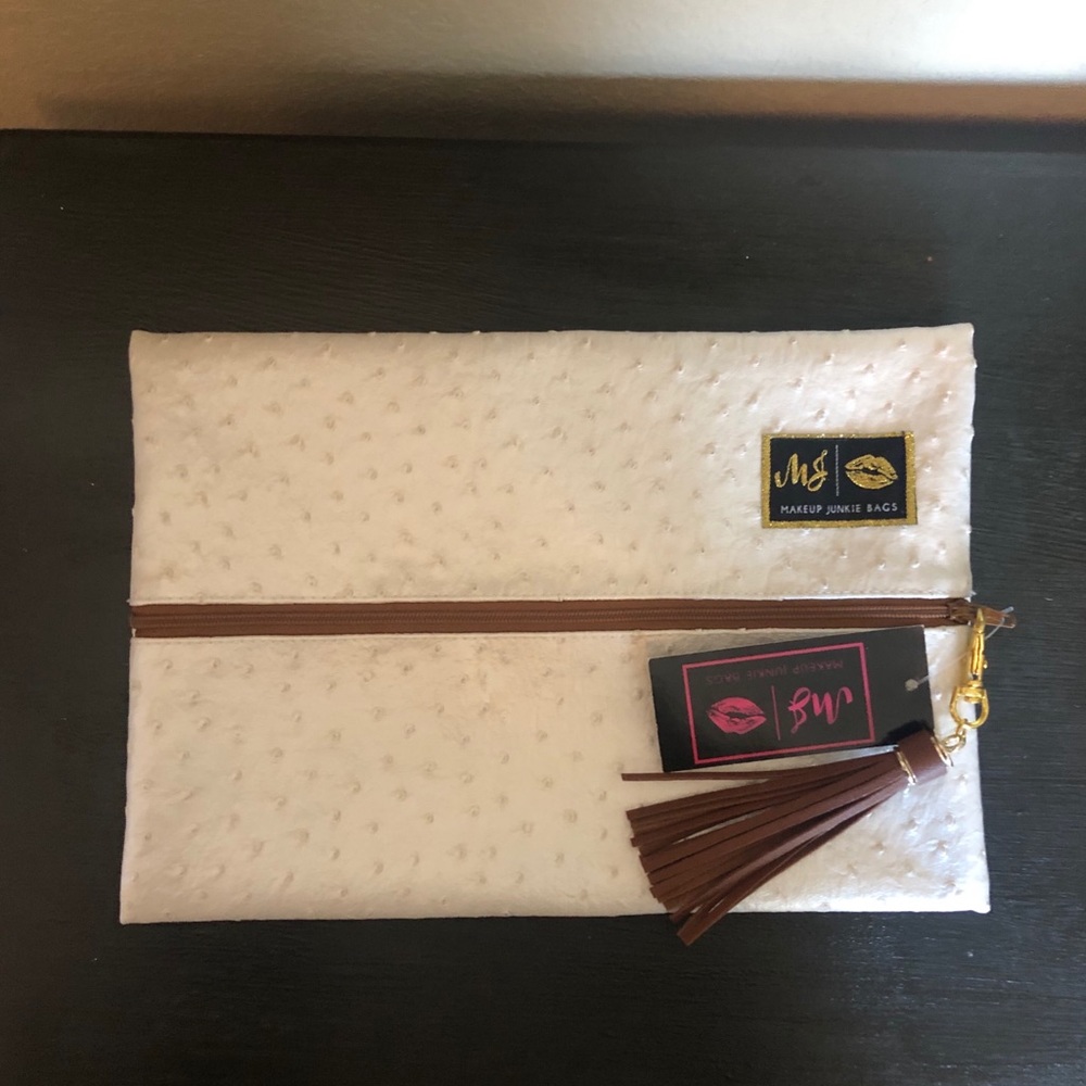 Medium Makeup Junkie Bag - Pearl